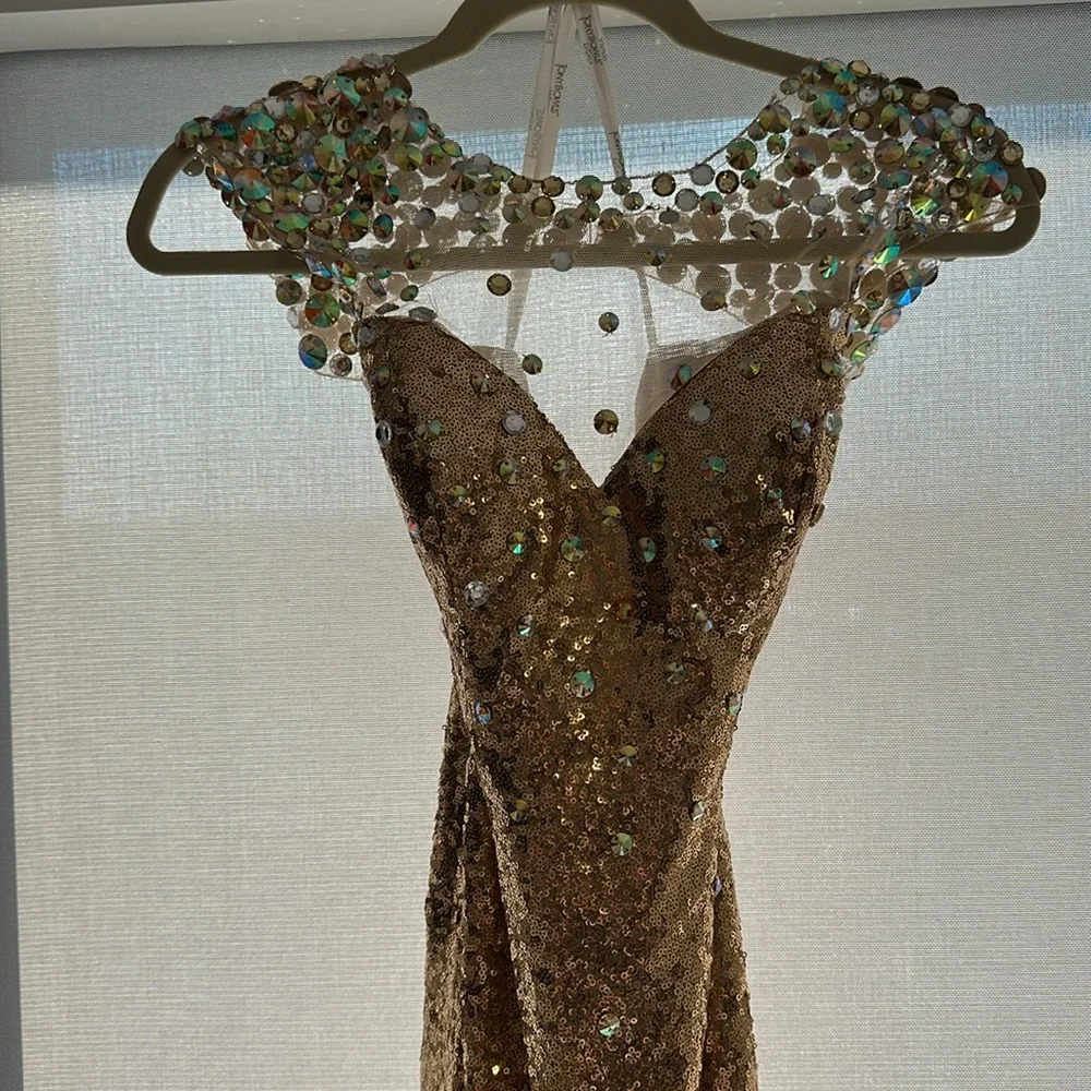 Only worn once Tony bowls long gold sequence dress⭐️ - Picture 2 of 13